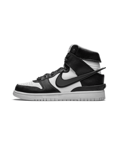 Dunk High Ambush Black White en stock