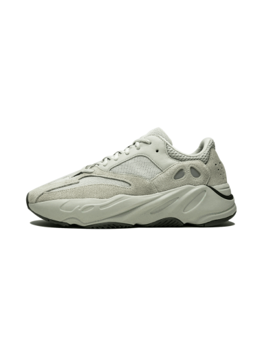 Yeezy 700 Salt sur le site 