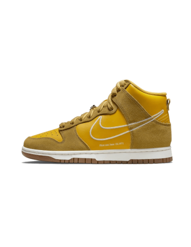 Dunk High First Use University Gold Comparez et commandez 