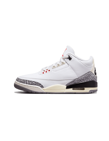 Air Jordan 3 Retro White Cement Reimagined en linge