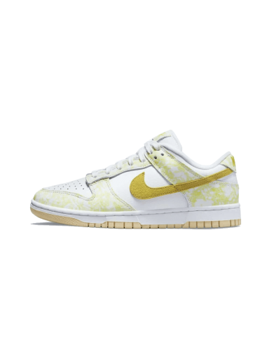 Dunk Low Yellow Strike à prix réduit toute l'année