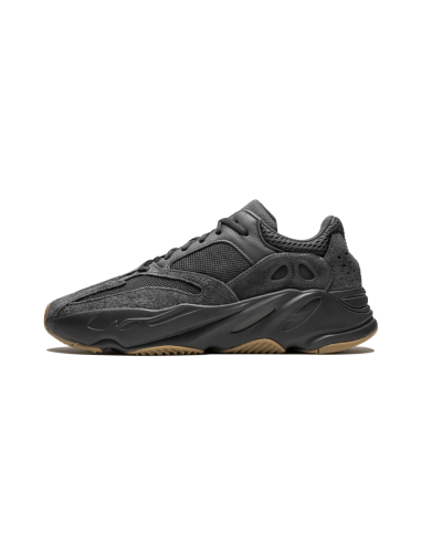 Yeezy 700 Utility Black Economisez 